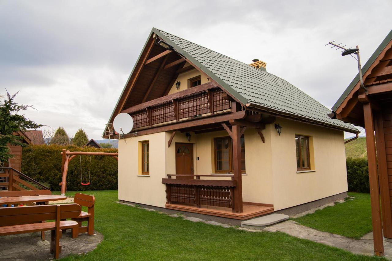 Domki Nad Jeziorem-Wodnik 1 Zarzecze  Bagian luar foto